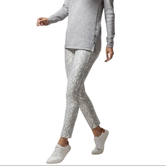 J. McLaughlin Lexi Jeans Snakeskin Pattern Gray White Size 6 Note Short - Picture 11 of 11